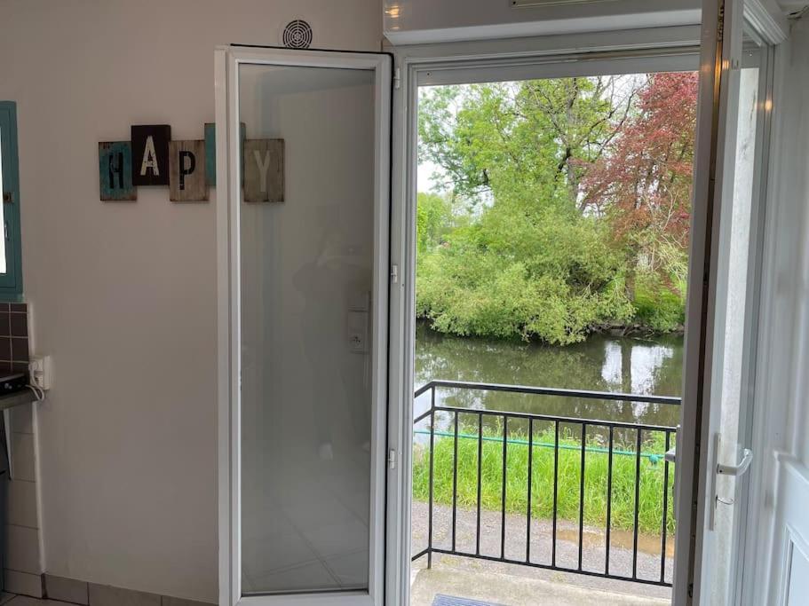 Appartement Les Berges De L'Oust à Malestroit Extérieur photo