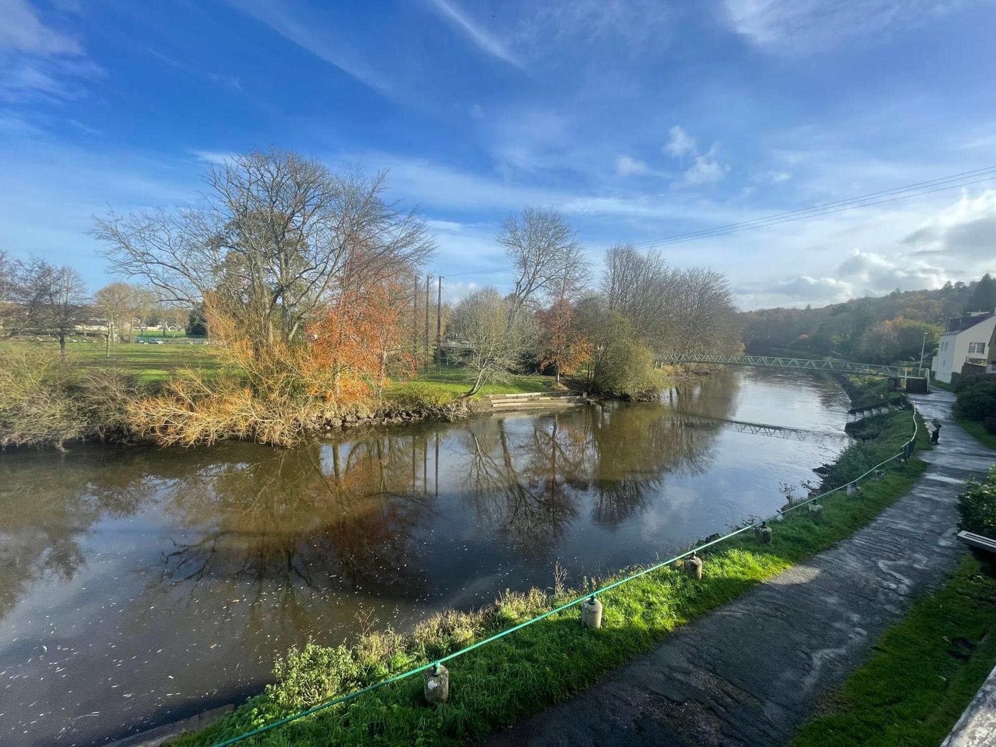Appartement Les Berges De L'Oust à Malestroit Extérieur photo